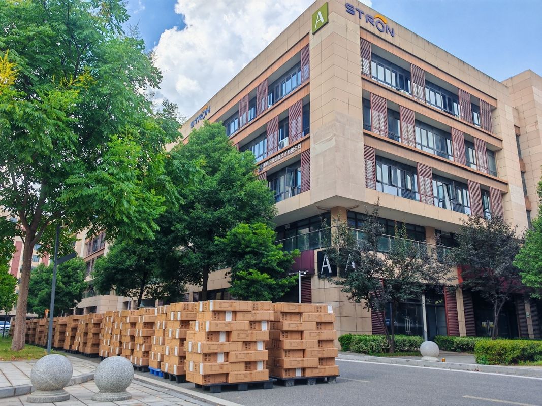 Unidade de concentradora de dados sem fio de leitura automática de medidores de força DCU para medidor de eletricidade de gás de água que oferece potência de transmissão de 20 dBm