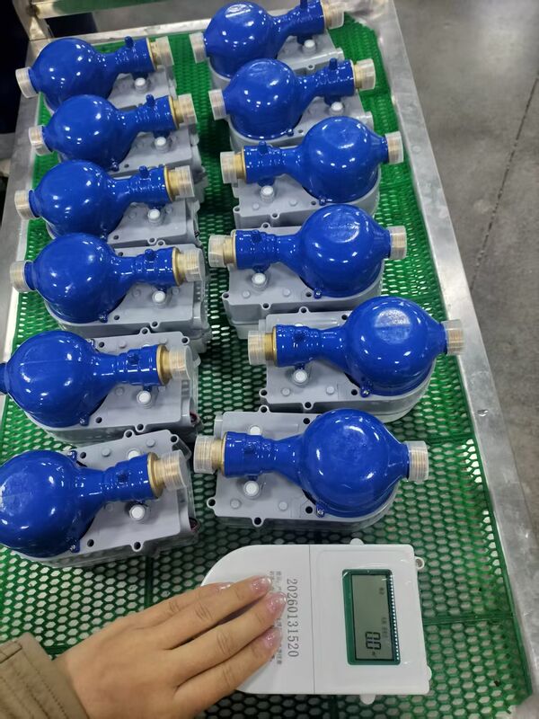 Medidor de Água Inteligente Pré-pago com Cartão IC DN15-DN300, À Prova d'Água IP68, Certificado MID ISO4064 Classe B, Corpo em Latão/Nylon/Aço Inoxidável, Software de Gerenciamento Gratuito